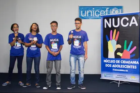 Adolescentes do NUCA de Itabaianinha apresentaram uma música sobre a importancia da educação